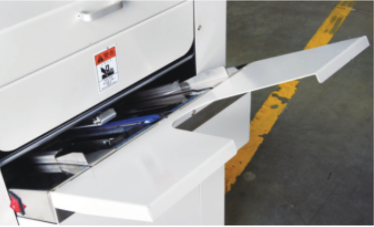 Produksi tinggi Buku Wire Saddle Mesin Jahit Mesin 480MM Max. Lebar yang dapat digunakan