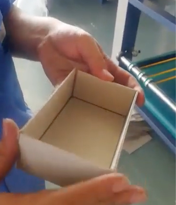 Mesin Pemotong Alur Hardcover V Otomatis Untuk Papan Kartu Pembuatan Kotak Kaku Kertas Pisau MDF